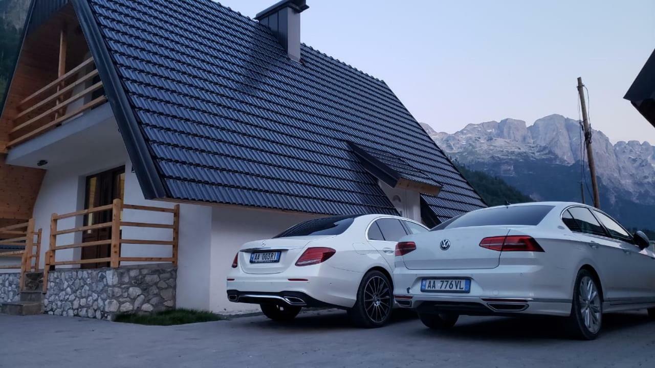 Bujtinat E Lugines Valbone Aparthotel Екстериор снимка